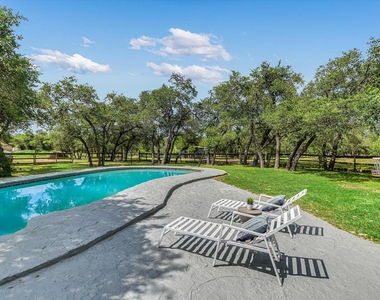 4717 Sam Bass Rd - Photo Thumbnail 26