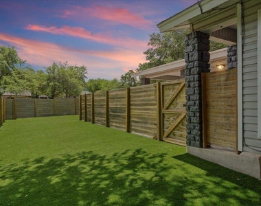 826 King Albert St - Photo Thumbnail 22