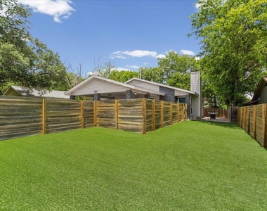 826 King Albert St - Photo Thumbnail 24