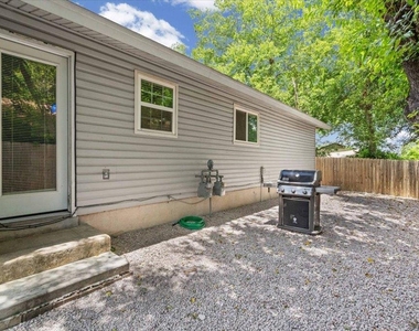 826 King Albert St - Photo Thumbnail 25