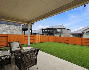 169 Soft Elm Dr - Photo Thumbnail 33