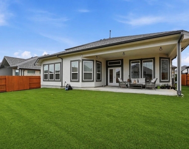169 Soft Elm Dr - Photo Thumbnail 34