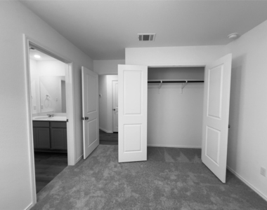 603 Water Way Ave - Photo Thumbnail 19