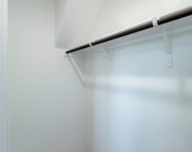 603 Water Way Ave - Photo Thumbnail 24