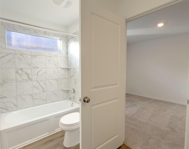 603 Water Way Ave - Photo Thumbnail 18