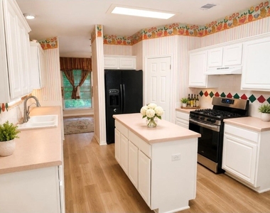3904 Cadoz Ct - Photo Thumbnail 1