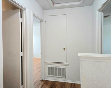 161 Beech Dr - Photo Thumbnail 9