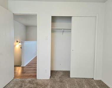 161 Beech Dr - Photo Thumbnail 8