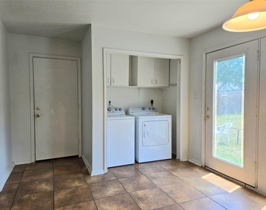 161 Beech Dr - Photo Thumbnail 4