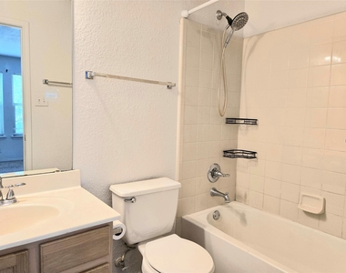 161 Beech Dr - Photo Thumbnail 16