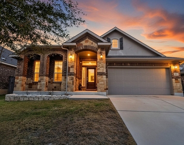 3113 Rabbit Creek Dr - Photo Thumbnail 2