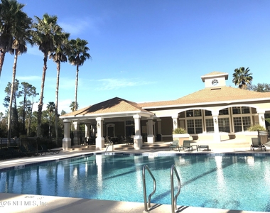 10550 Baymeadows Road - Photo Thumbnail 9