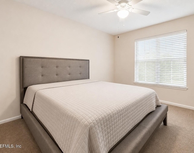 10550 Baymeadows Road - Photo Thumbnail 5