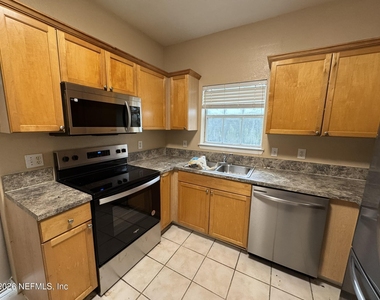 10961 Burnt Mill Road - Photo Thumbnail 6