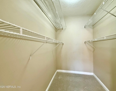 524 17th Avenue N - Photo Thumbnail 17