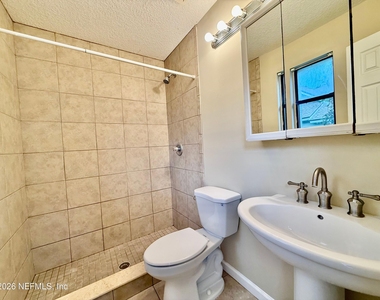 524 17th Avenue N - Photo Thumbnail 15