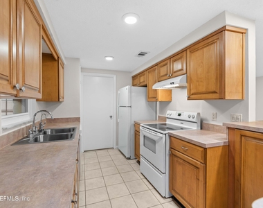 250 Nautical Boulevard S - Photo Thumbnail 10