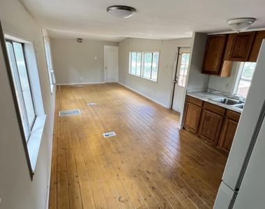 6397 Bucknell Avenue - Photo Thumbnail 3