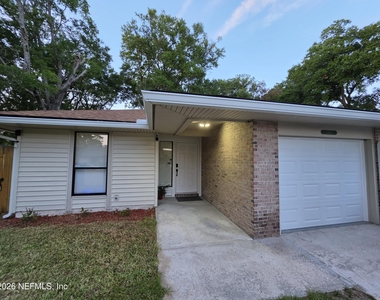 7411 Colony Cove Lane - Photo Thumbnail 1