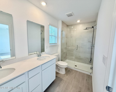 307 Belfort Court - Photo Thumbnail 7