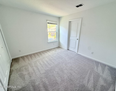 307 Belfort Court - Photo Thumbnail 9