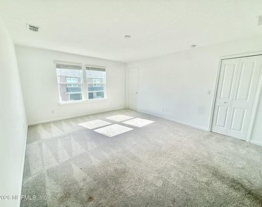 307 Belfort Court - Photo Thumbnail 6