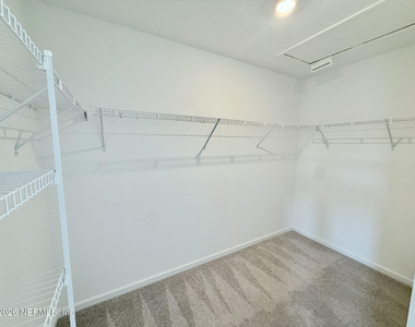 307 Belfort Court - Photo Thumbnail 8