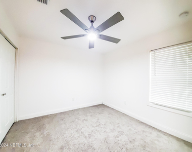 223 Monterey Boulevard - Photo Thumbnail 23