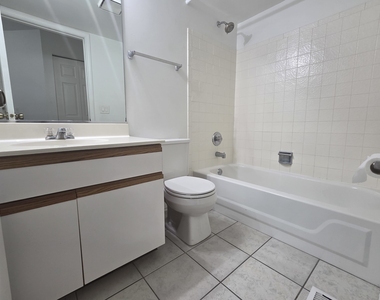 2213 Camden Lane - Photo Thumbnail 11