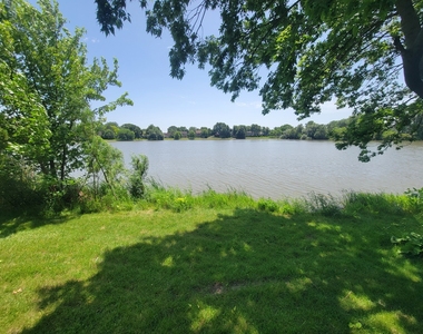 2211 Dorchester Court - Photo Thumbnail 13