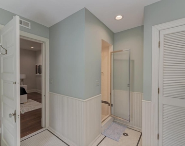 1499 Sheridan Road - Photo Thumbnail 54