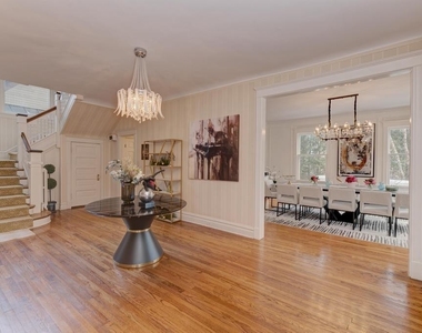 1499 Sheridan Road - Photo Thumbnail 2