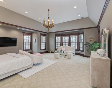 1499 Sheridan Road - Photo Thumbnail 28