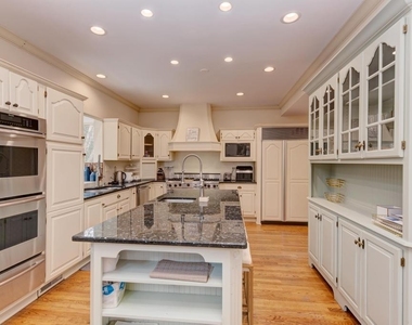 1499 Sheridan Road - Photo Thumbnail 16