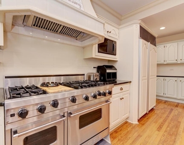 1499 Sheridan Road - Photo Thumbnail 18