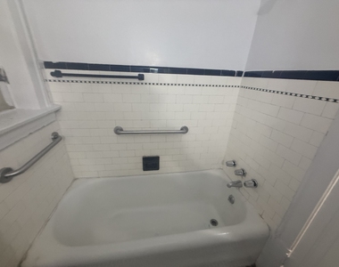 3148 Harlem Avenue - Photo Thumbnail 9