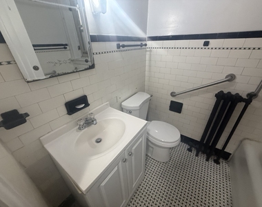 3148 Harlem Avenue - Photo Thumbnail 8