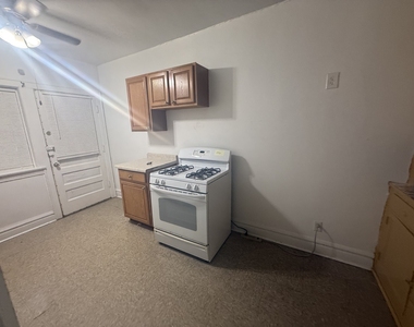 3148 Harlem Avenue - Photo Thumbnail 5