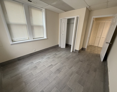 3148 Harlem Avenue - Photo Thumbnail 5