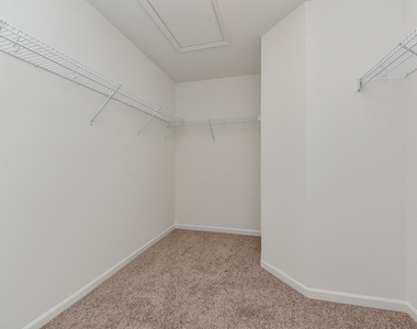 1277 Comiskey Avenue - Photo Thumbnail 10