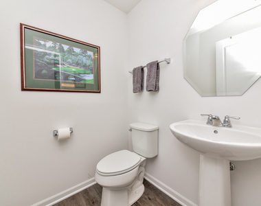 1277 Comiskey Avenue - Photo Thumbnail 7