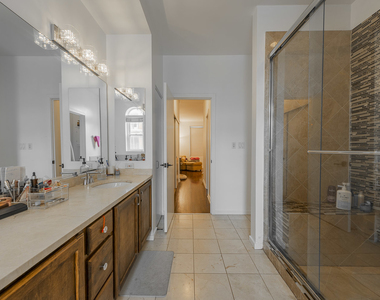 419 W Grand Avenue - Photo Thumbnail 18