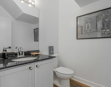 419 W Grand Avenue - Photo Thumbnail 14