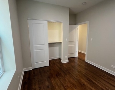 3726 N Racine Avenue - Photo Thumbnail 13