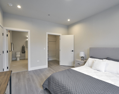 451 E Pershing Avenue - Photo Thumbnail 22