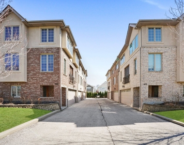 829 S La Grange Road - Photo Thumbnail 17