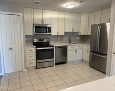 2025 Ammer Ridge Court - Photo Thumbnail 4