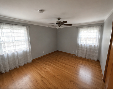 8157 Smith Lane - Photo Thumbnail 6