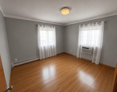 8157 Smith Lane - Photo Thumbnail 7