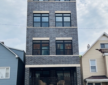 3253 N Elston Avenue - Photo Thumbnail 1